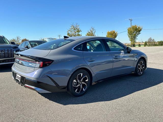 new 2025 Hyundai Sonata car, priced at $29,940