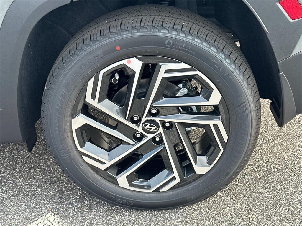 new 2025 Hyundai Tucson car, priced at $40,310