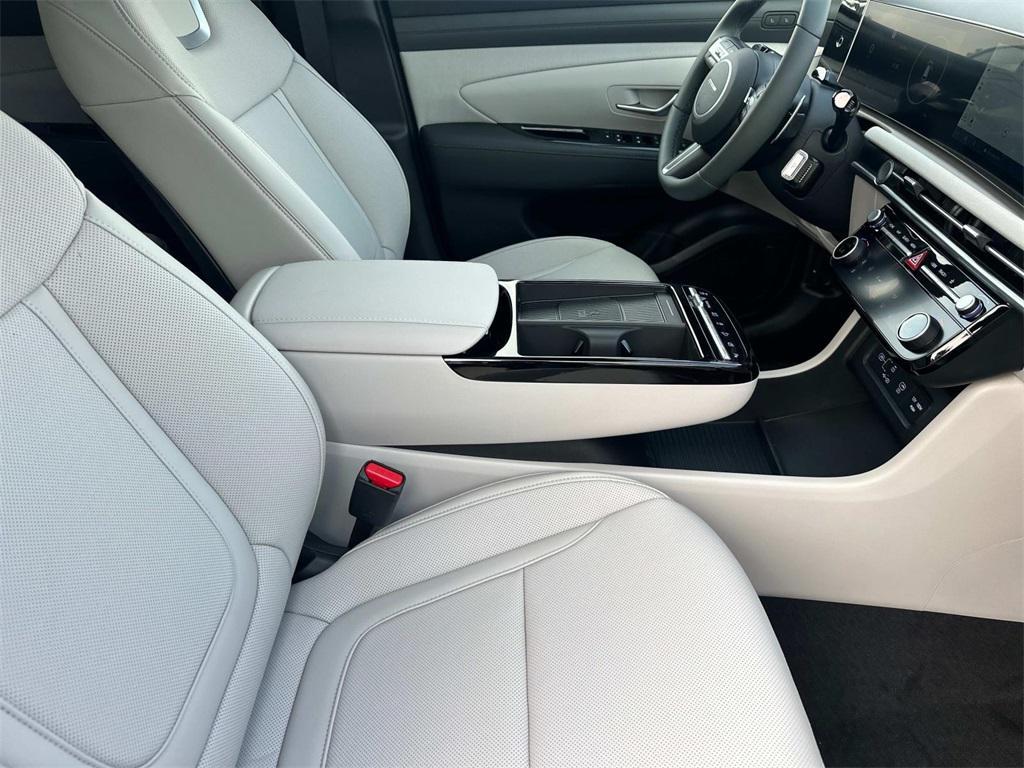 new 2025 Hyundai Tucson car, priced at $40,310