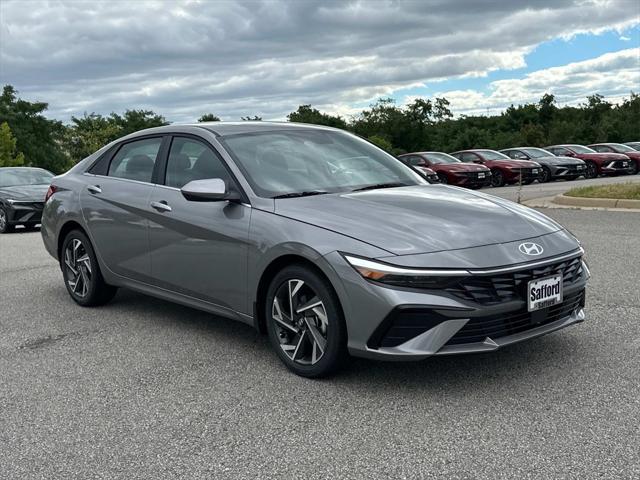 new 2024 Hyundai Elantra car, priced at $25,366