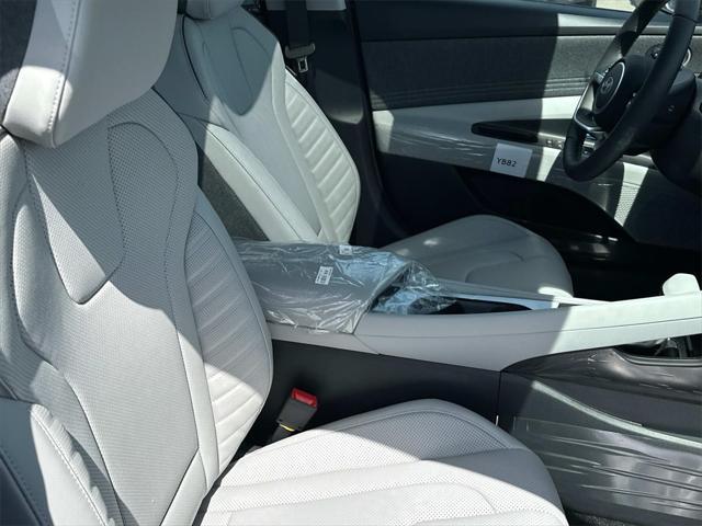 new 2025 Hyundai Elantra car, priced at $30,370