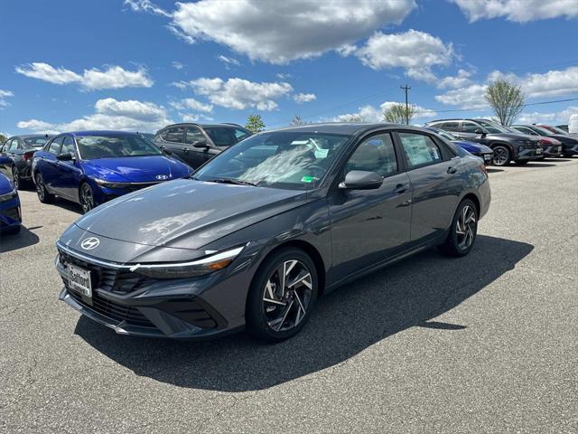 new 2025 Hyundai Elantra car, priced at $30,370