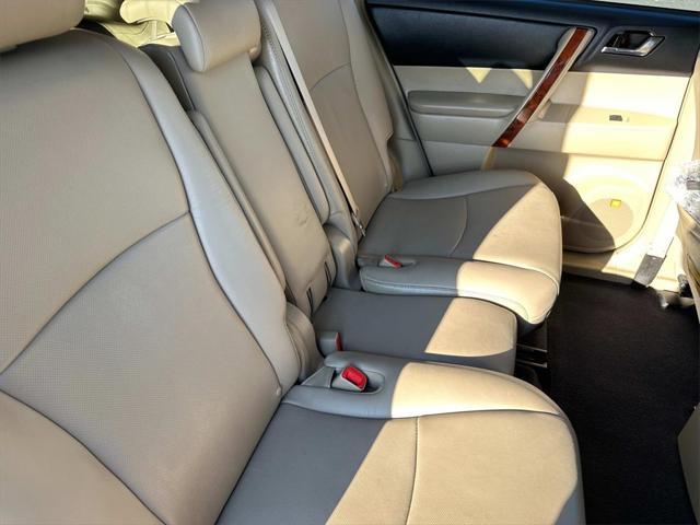 used 2011 Toyota Highlander car, priced at $15,000