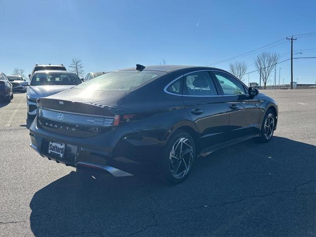 new 2025 Hyundai Sonata car, priced at $31,990