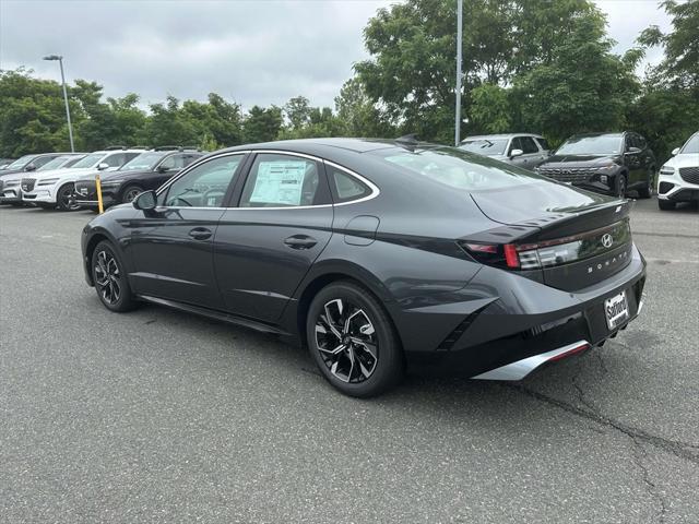 new 2024 Hyundai Sonata car, priced at $30,720