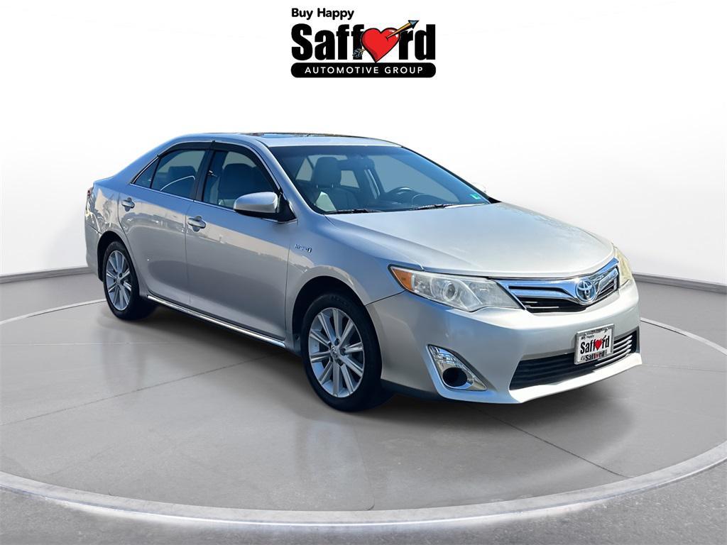 used 2014 Toyota Camry Hybrid car, priced at $9,500