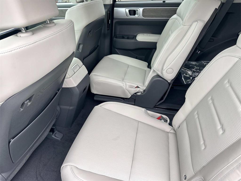 new 2026 Hyundai SANTA FE HEV car, priced at $52,640