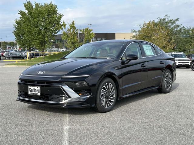 new 2025 Hyundai Sonata Hybrid car, priced at $38,160