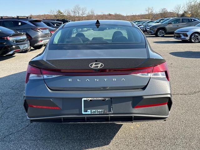 new 2025 Hyundai Elantra car, priced at $22,440