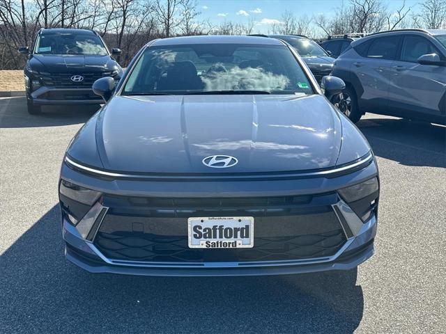 new 2025 Hyundai Sonata car, priced at $28,085