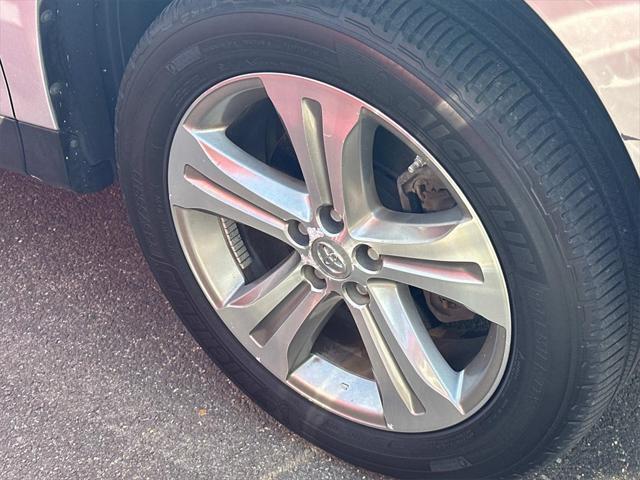 used 2011 Toyota Highlander car, priced at $13,500