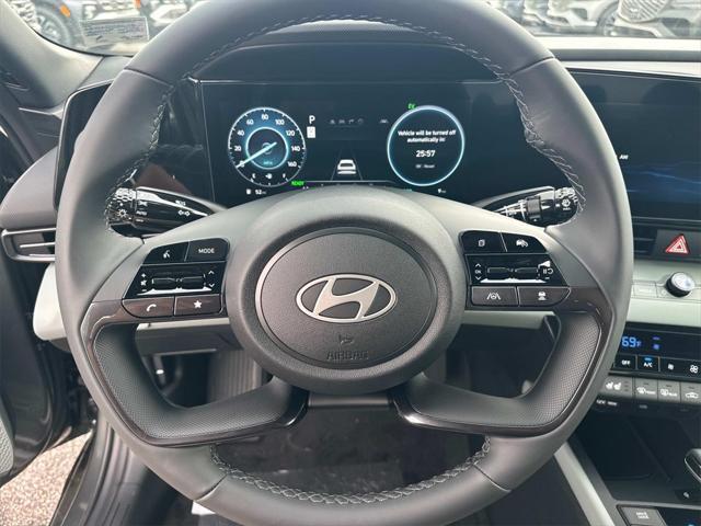 new 2025 Hyundai Elantra car, priced at $30,335