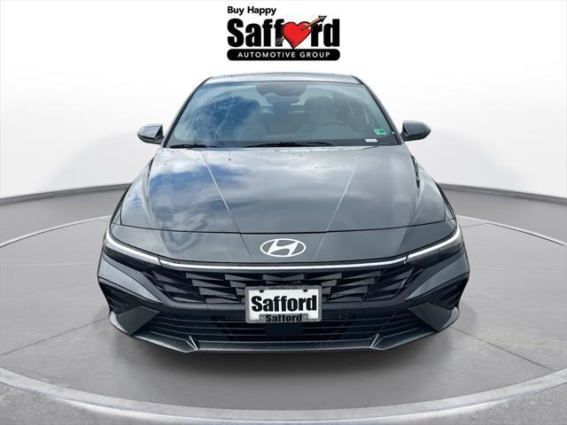 new 2025 Hyundai Elantra car, priced at $29,335