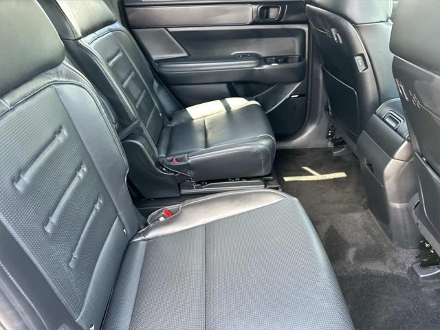 used 2024 Hyundai Santa Fe car, priced at $40,000