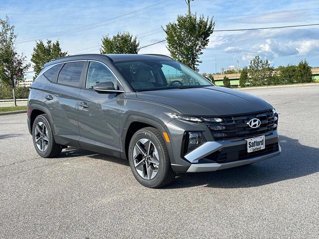 new 2025 Hyundai Tucson car, priced at $35,049