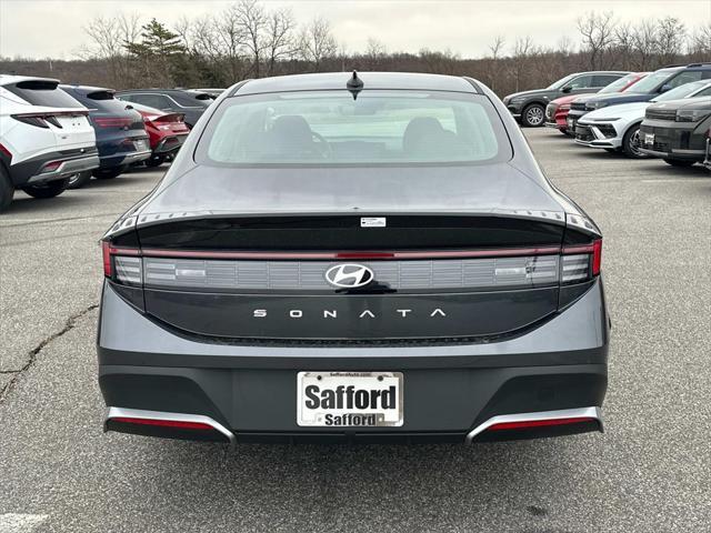 new 2025 Hyundai Sonata car, priced at $28,075