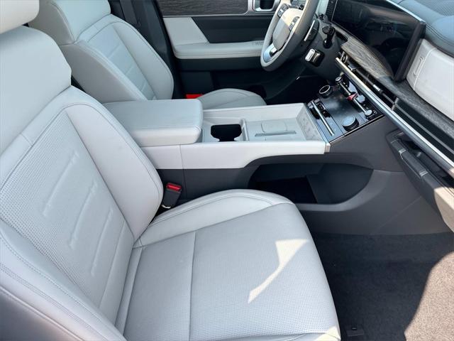 new 2025 Hyundai SANTA FE HEV car, priced at $50,025