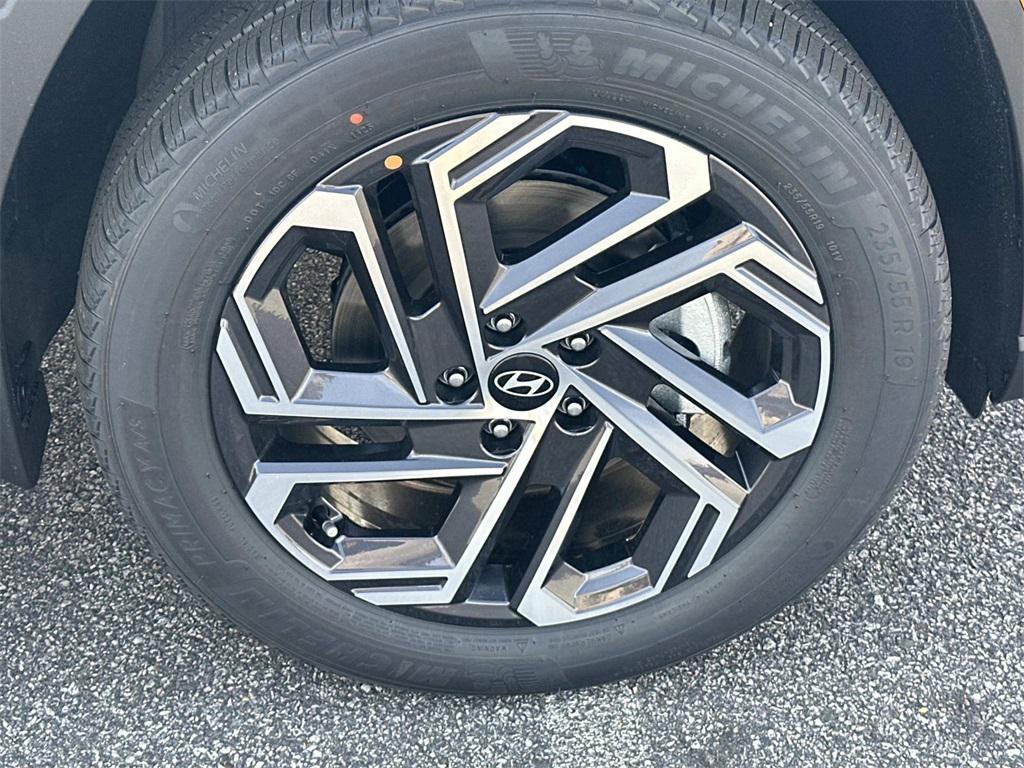 new 2026 Hyundai TUCSON Hybrid car, priced at $44,320