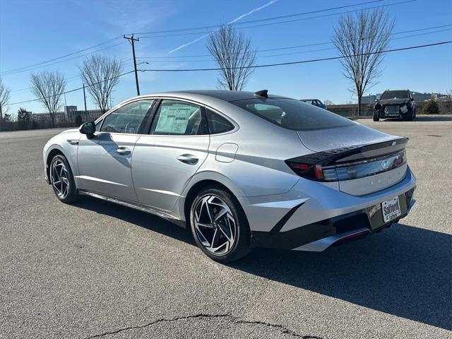 new 2025 Hyundai Sonata car, priced at $32,020