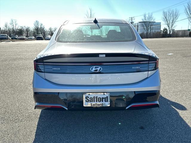 new 2025 Hyundai Sonata car, priced at $32,020