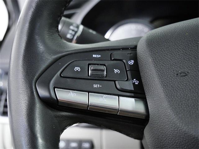 used 2023 Cadillac XT4 car, priced at $31,999