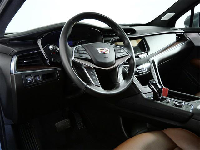 used 2022 Cadillac XT5 car, priced at $33,999