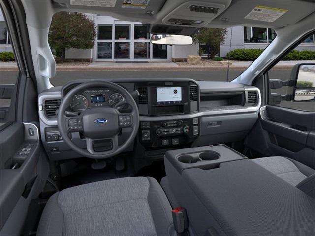 new 2025 Ford F-250 car, priced at $53,250