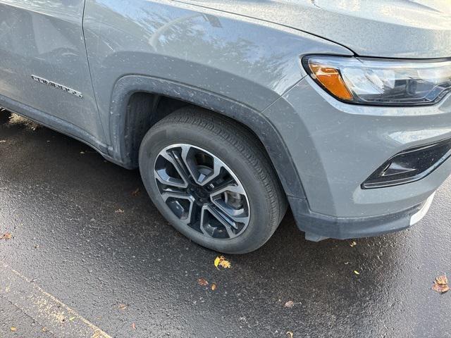 used 2024 Jeep Compass car, priced at $25,999