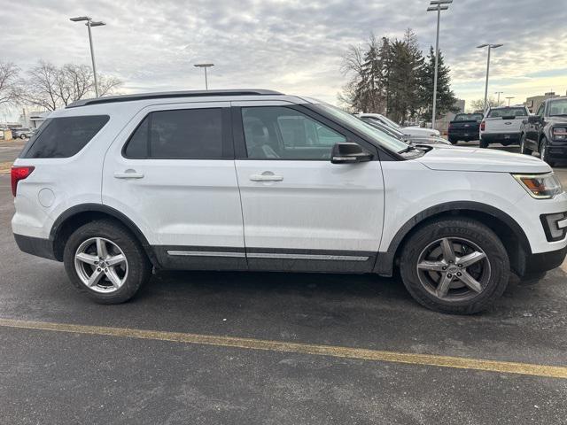 used 2017 Ford Explorer car