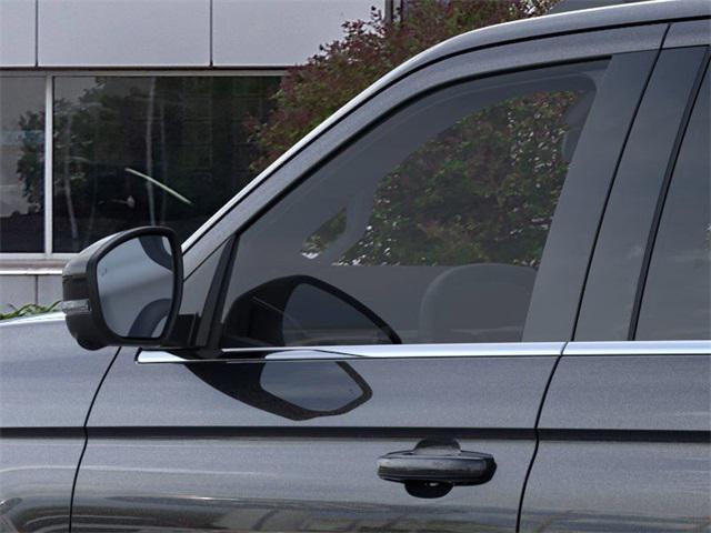 new 2025 Ford Expedition car, priced at $84,426