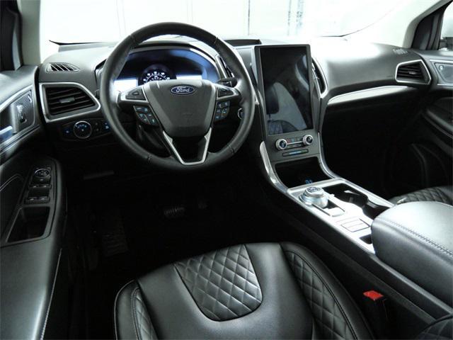 used 2023 Ford Edge car, priced at $30,000