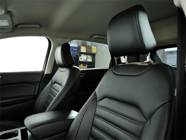 used 2022 Ford Edge car, priced at $27,999