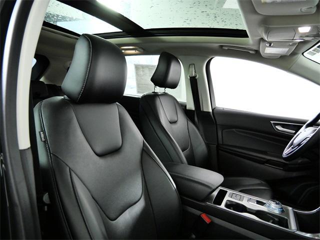 used 2022 Ford Edge car, priced at $30,000