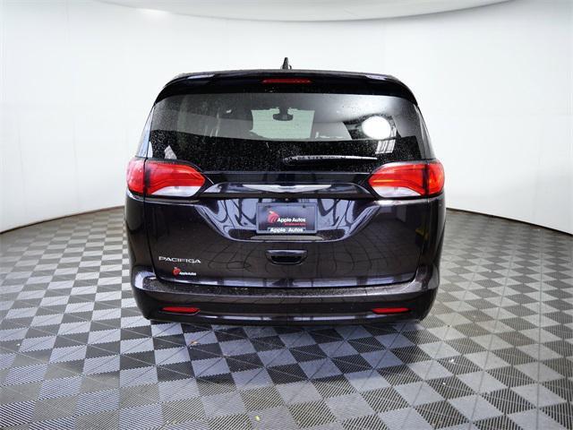 used 2017 Chrysler Pacifica car, priced at $7,400