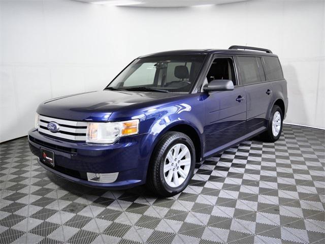 used 2011 Ford Flex car, priced at $8,000