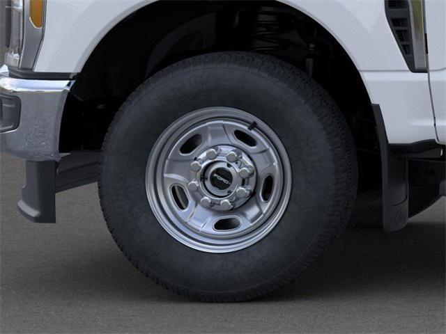 new 2025 Ford F-250 car, priced at $54,484