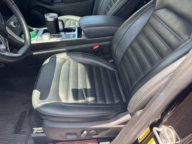 used 2023 Ford Edge car