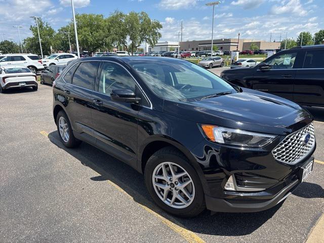 used 2023 Ford Edge car
