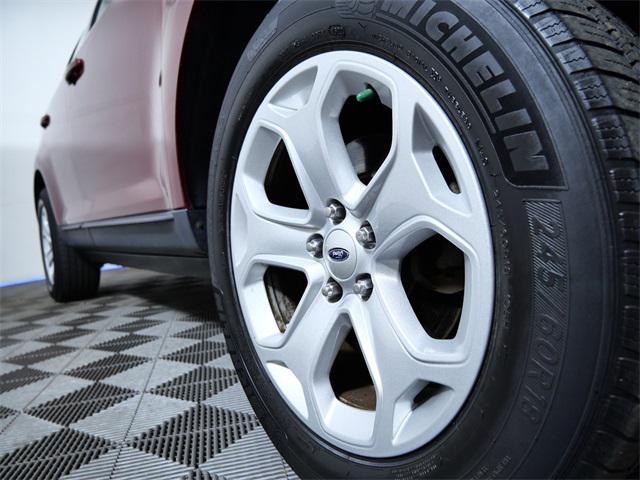 used 2013 Ford Edge car, priced at $4,000