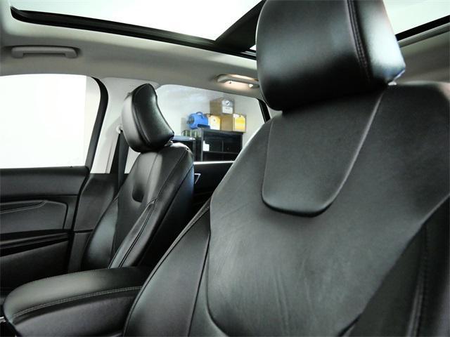 used 2022 Ford Edge car, priced at $30,999