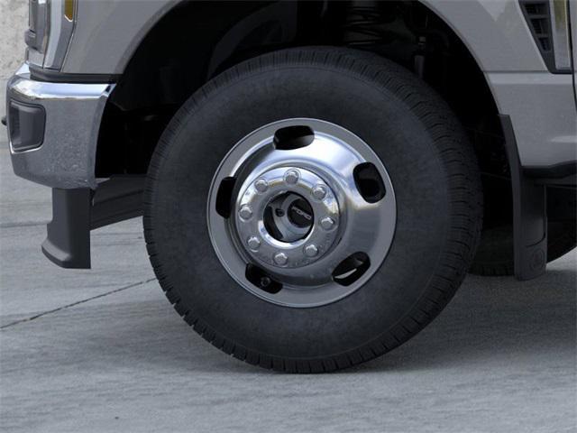 new 2025 Ford F-350 car, priced at $82,445
