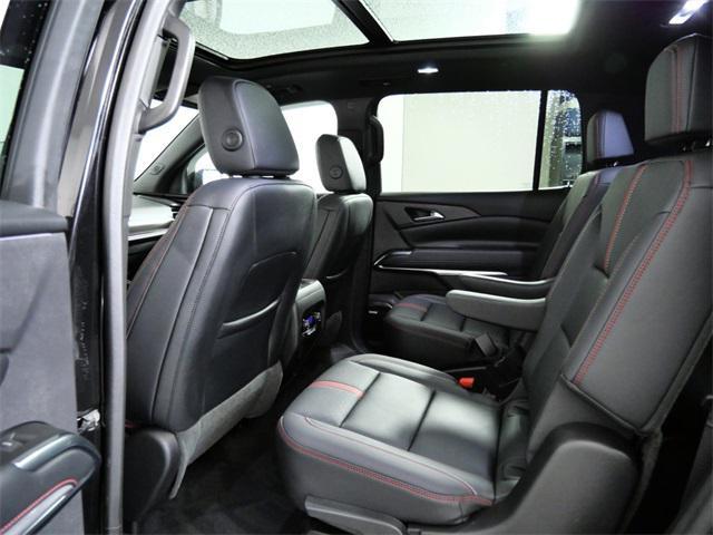 used 2024 Chevrolet Traverse car, priced at $53,999