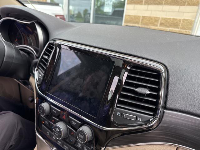 used 2021 Jeep Grand Cherokee car, priced at $27,999