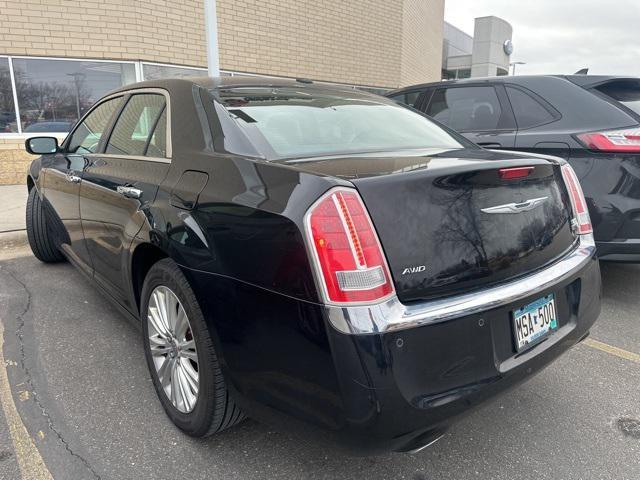 used 2013 Chrysler 300 car