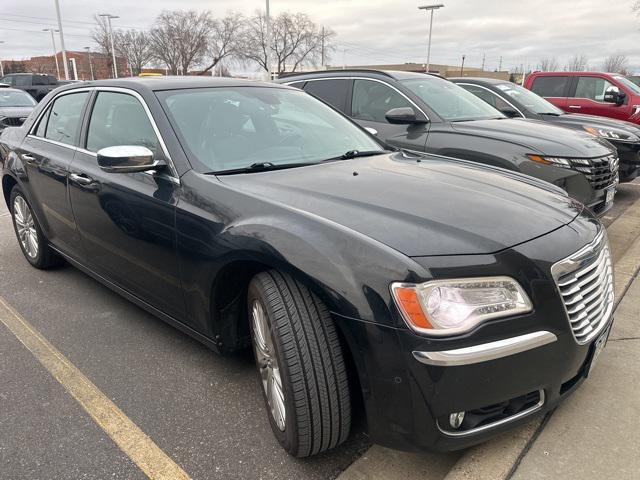 used 2013 Chrysler 300 car