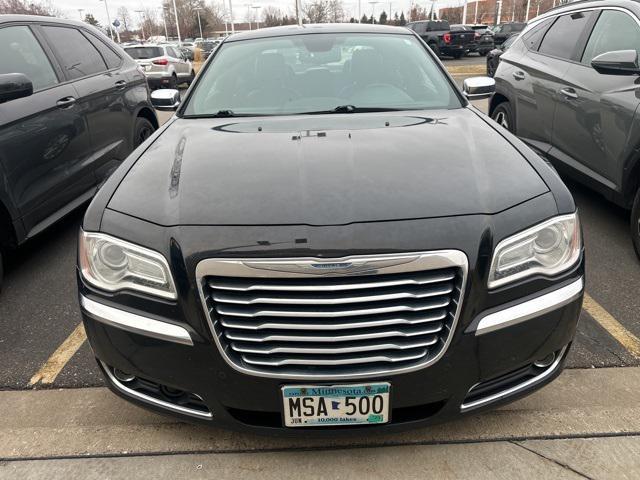 used 2013 Chrysler 300 car