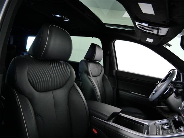 used 2024 Hyundai Palisade car, priced at $43,999