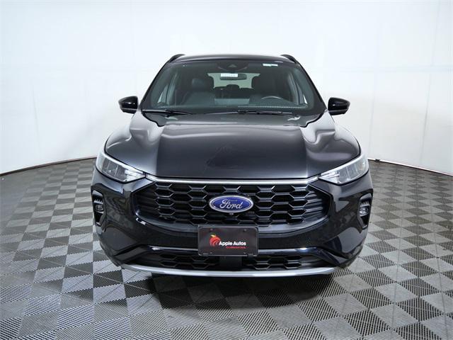 used 2023 Ford Escape car, priced at $26,999
