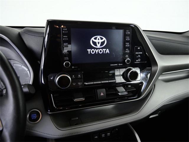 used 2021 Toyota Highlander car, priced at $36,999