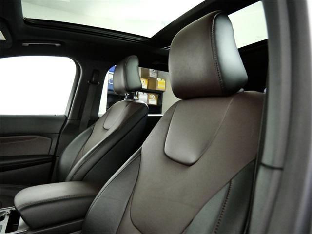 used 2022 Ford Edge car, priced at $29,999